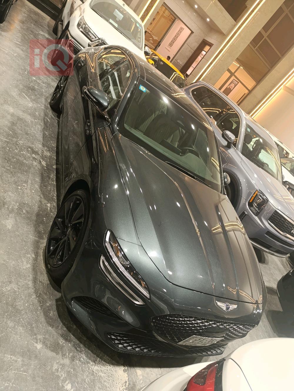 جنسس G70